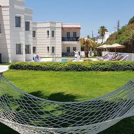 Tas Ev Suites Ξενοδοχείο με διαμερίσματα *