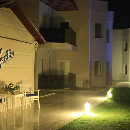 Tas Ev Suites Apart Otel